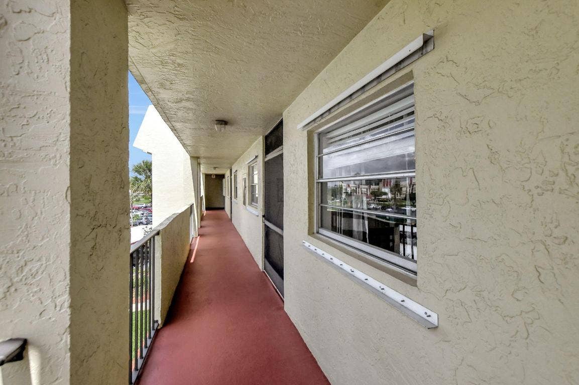 23305 Barwood Lane N, #303, Boca Raton, FL 33428
