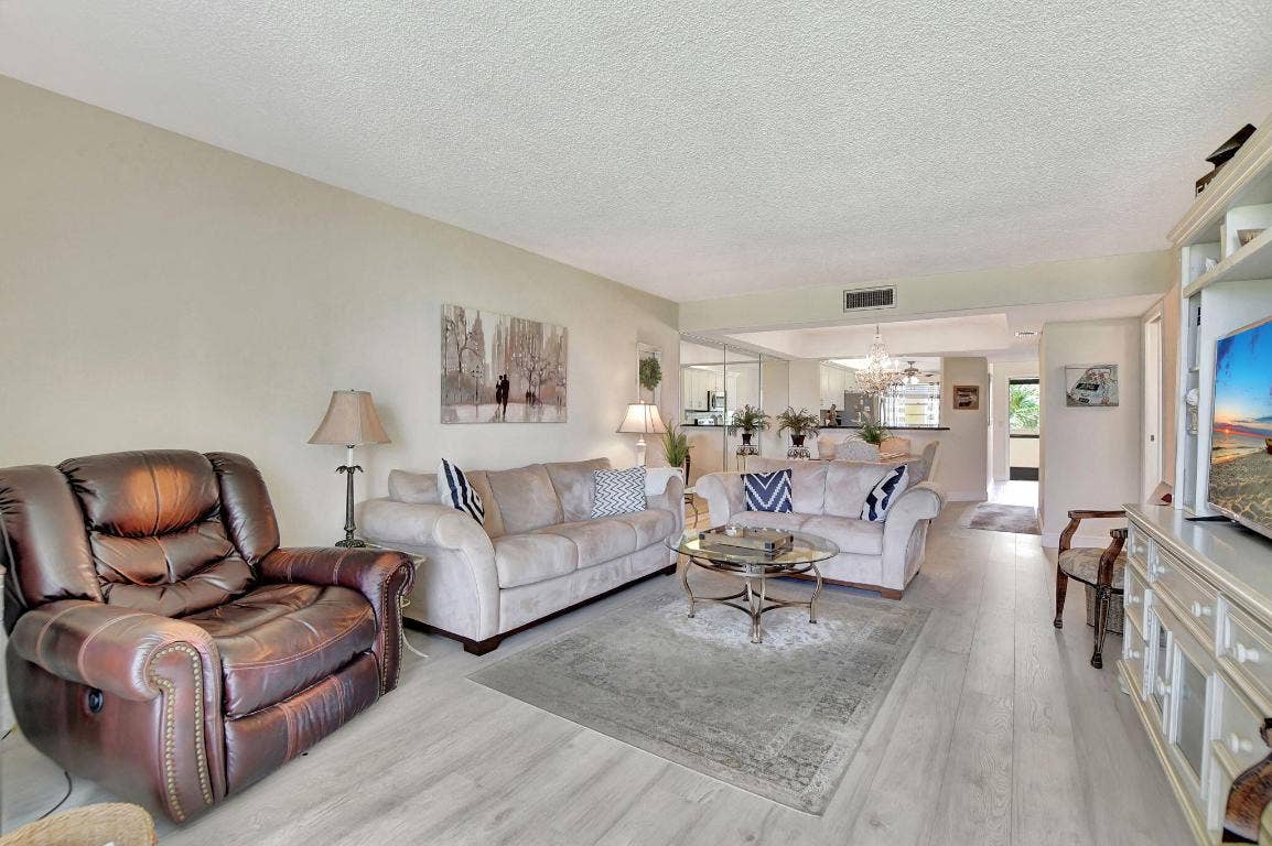 23305 Barwood Lane N, #303, Boca Raton, FL 33428