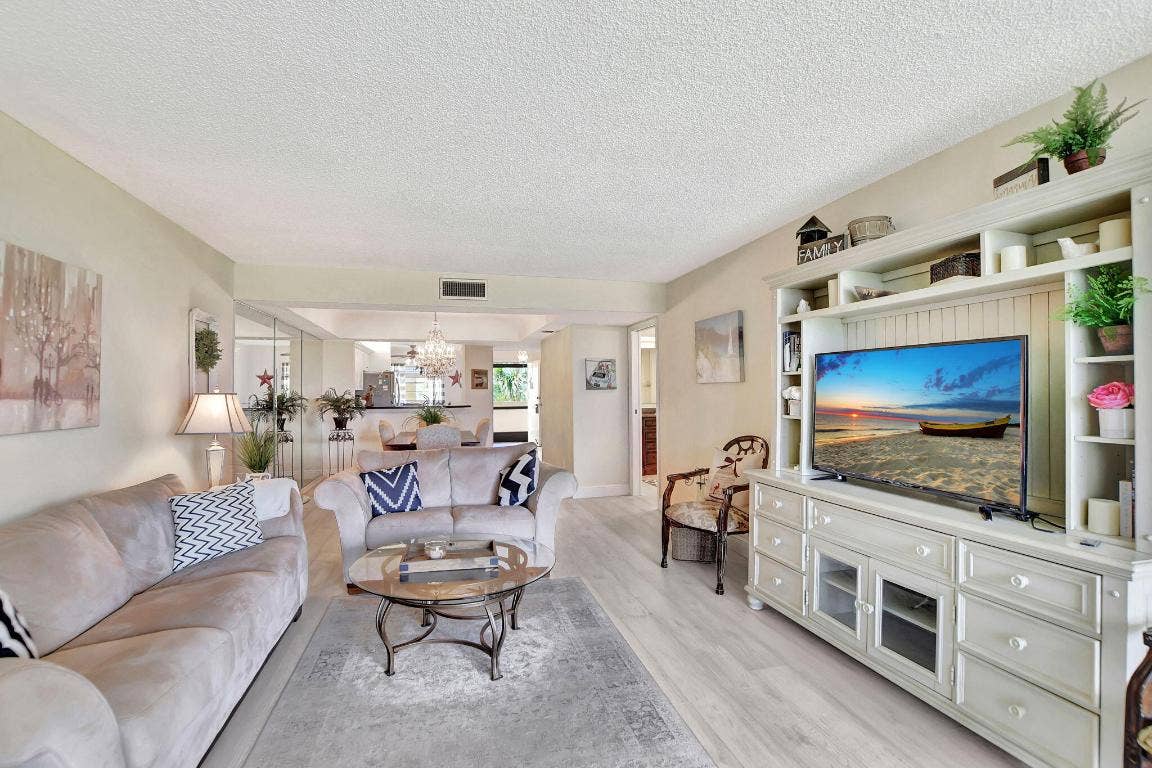 23305 Barwood Lane N, #303, Boca Raton, FL 33428