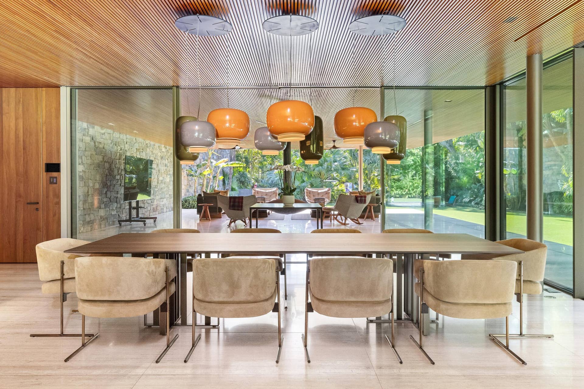 195 Via Marina, Palm Beach, FL 33480 Dining Area