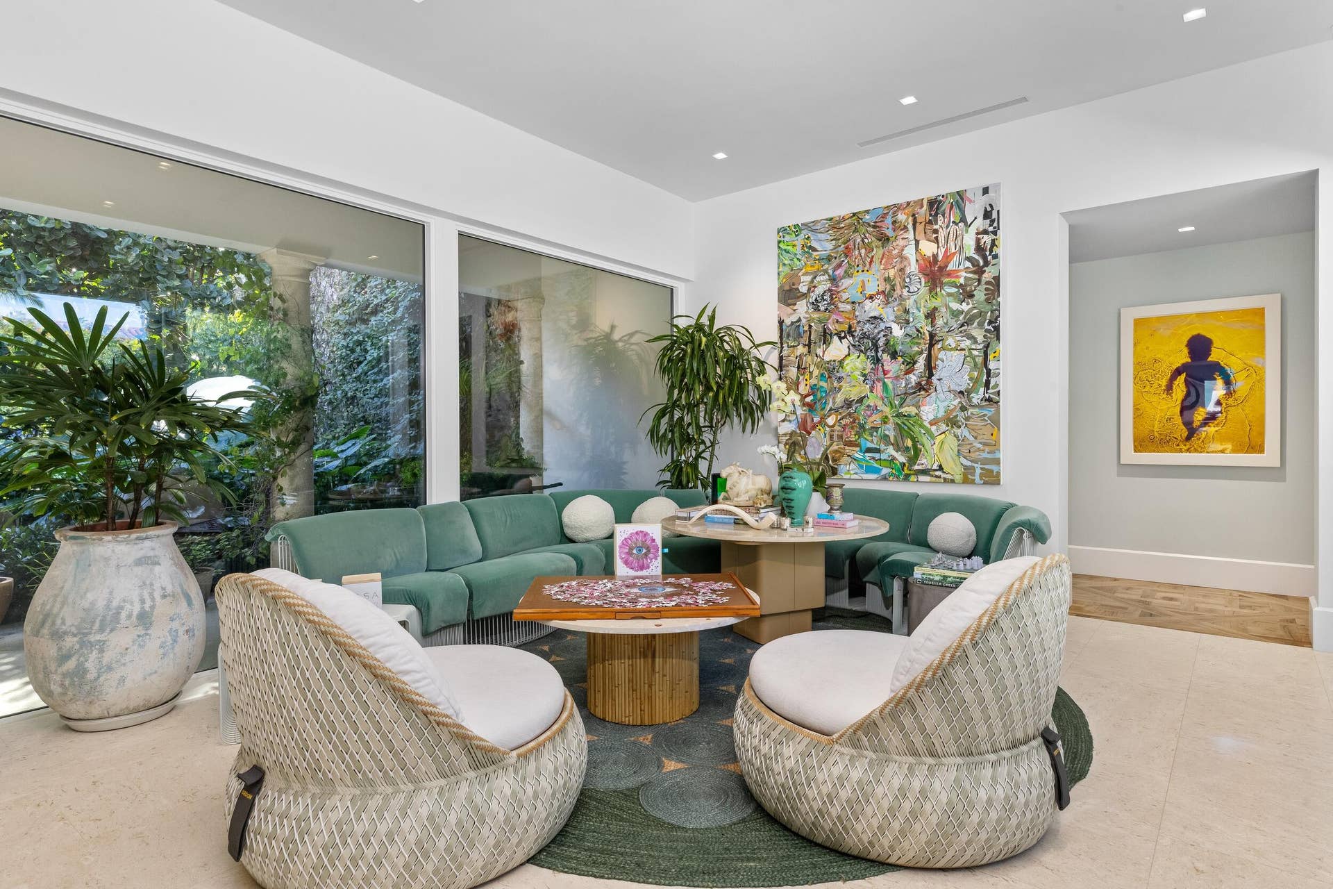 680 S Ocean Boulevard, Palm Beach, FL 33480 Foyer 5