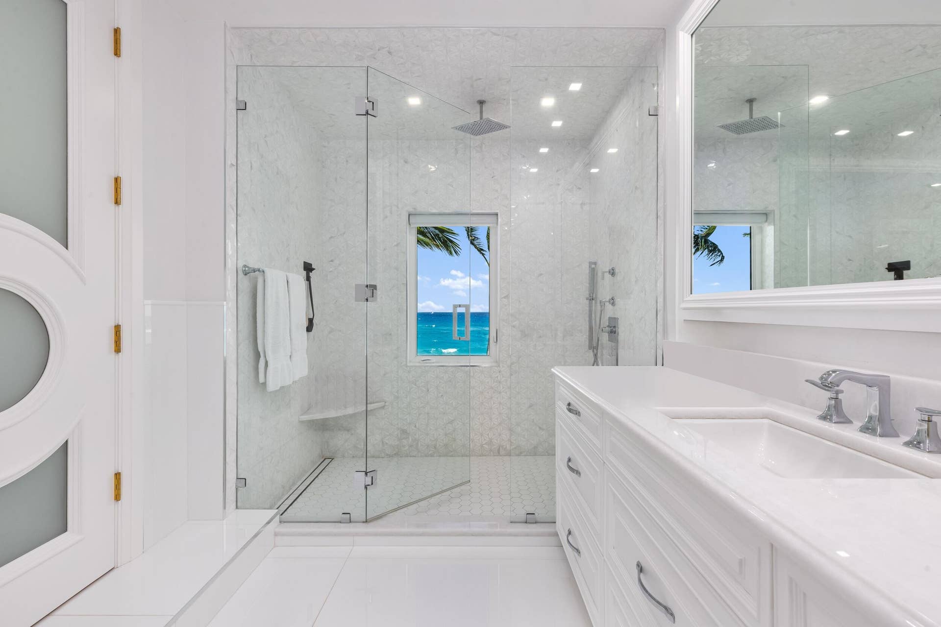 680 S Ocean Boulevard, Palm Beach, FL 33480 Master Bath HIS 2