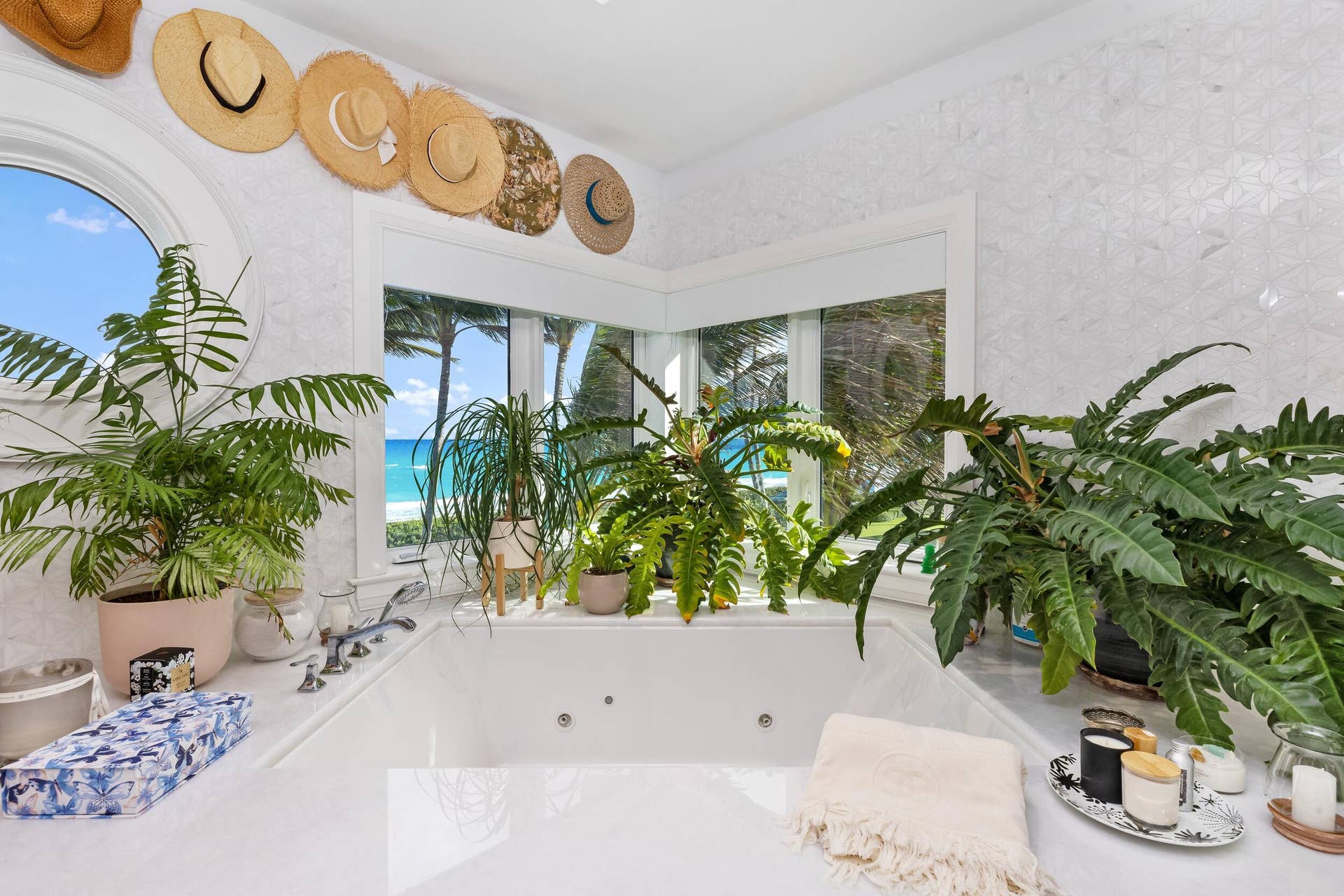 680 S Ocean Boulevard, Palm Beach, FL 33480 Master Bath HERS 2