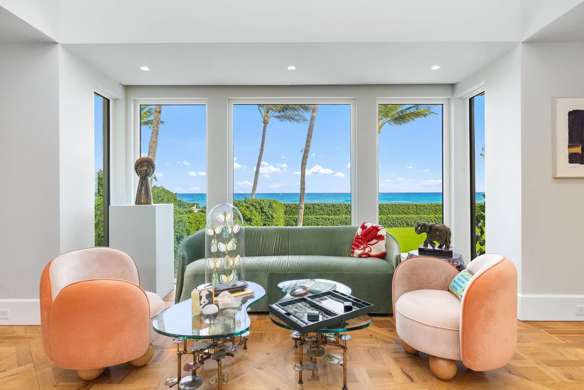 680 S Ocean Boulevard, Palm Beach, FL 33480 Dining 5-3