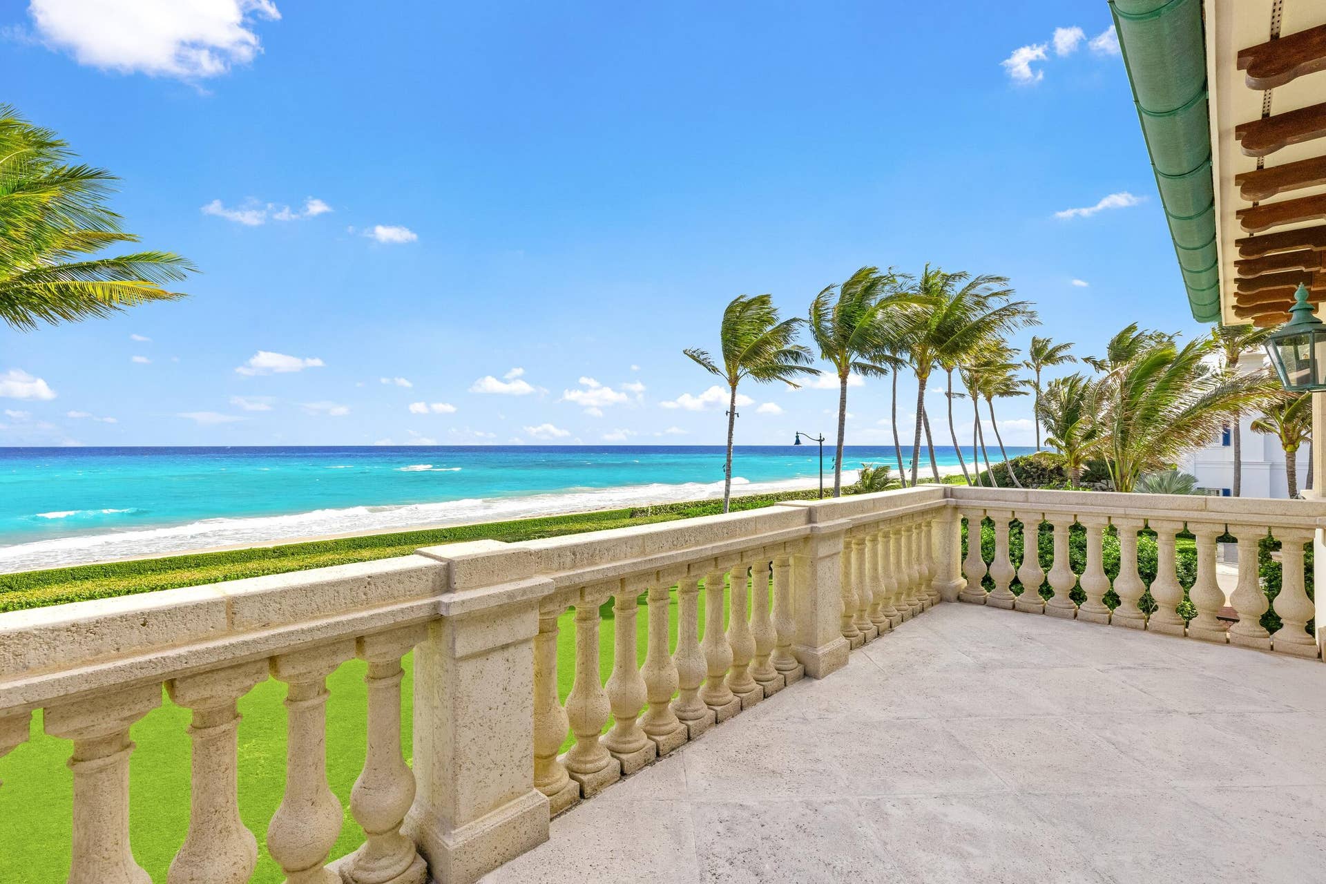 680 S Ocean Boulevard, Palm Beach, FL 33480 Primary Terrace