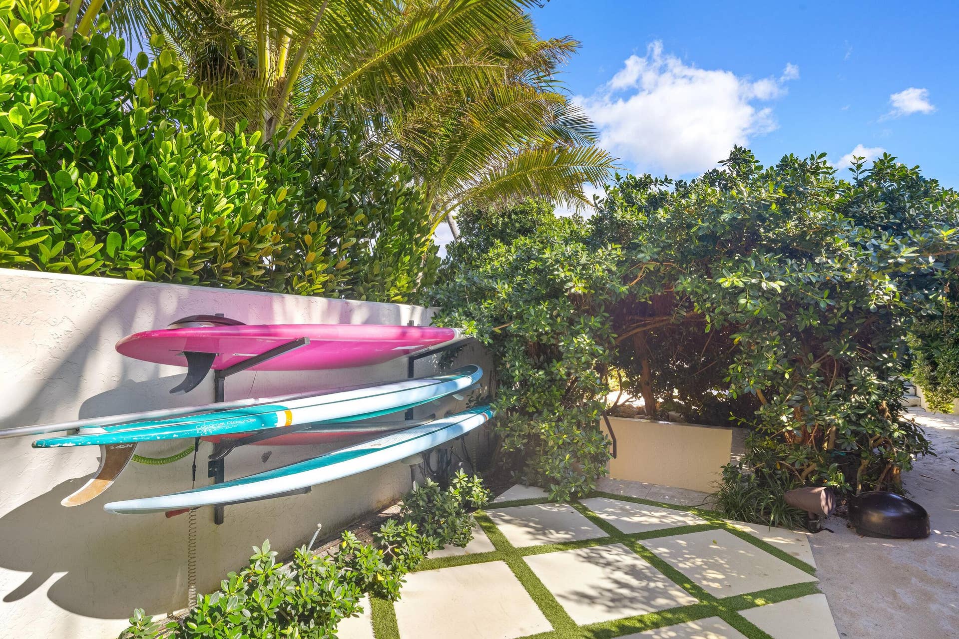 680 S Ocean Boulevard, Palm Beach, FL 33480 Tunnel Entry 1