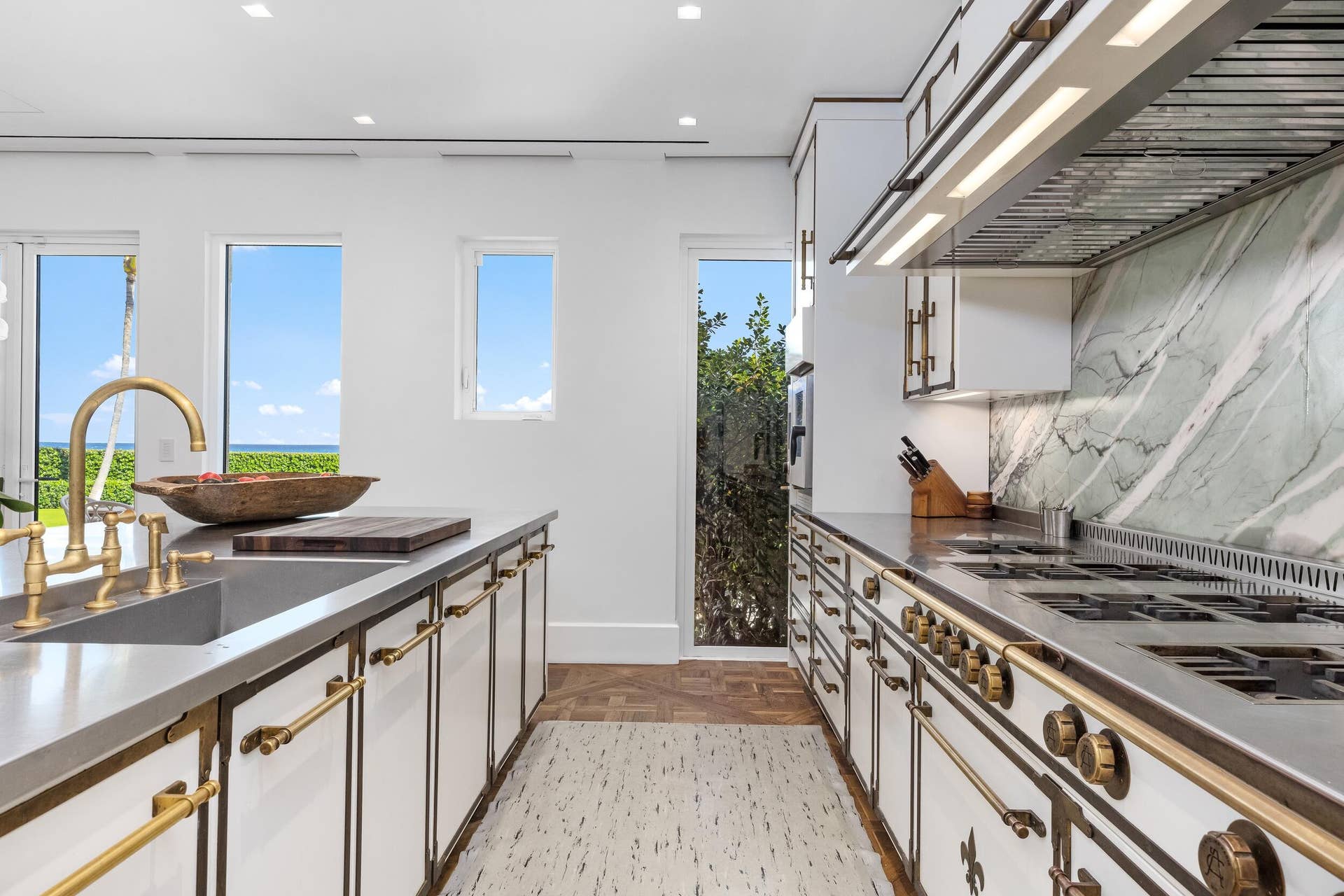 680 S Ocean Boulevard, Palm Beach, FL 33480 Kitchen 6