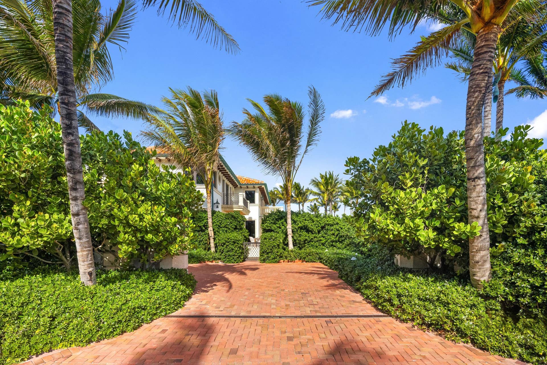 680 S Ocean Boulevard, Palm Beach, FL 33480 Front 7