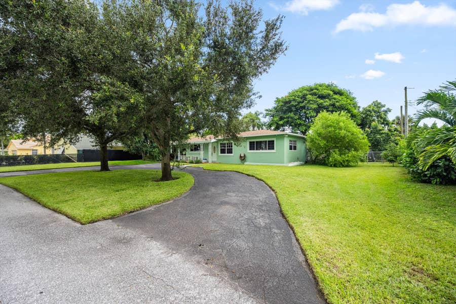 Property photo for 6400 Carambola Circle, West Palm Beach, FL