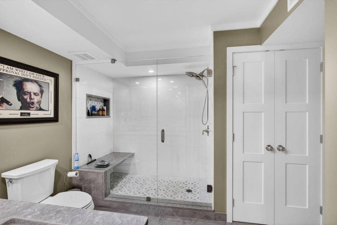 5510 N Ocean Drive, #2d, Singer Island, FL 33404