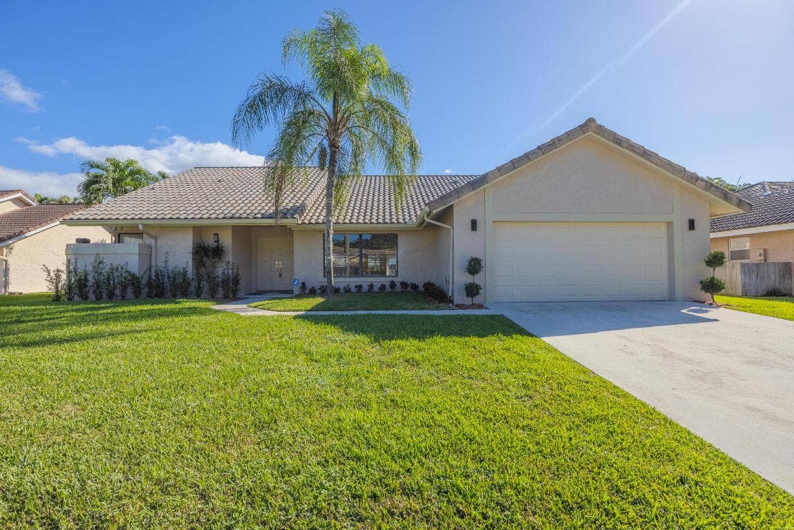 22352 Martella Avenue, Boca Raton, Boca Raton, FL 33433