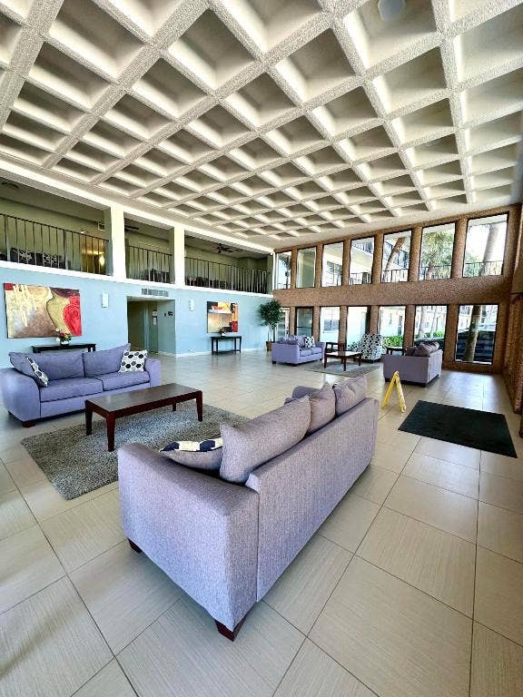 9440 SW 8th Street, #109, Boca Raton, FL 33428 9440 SW 8th Street, #109, Boca Raton, FL 33428