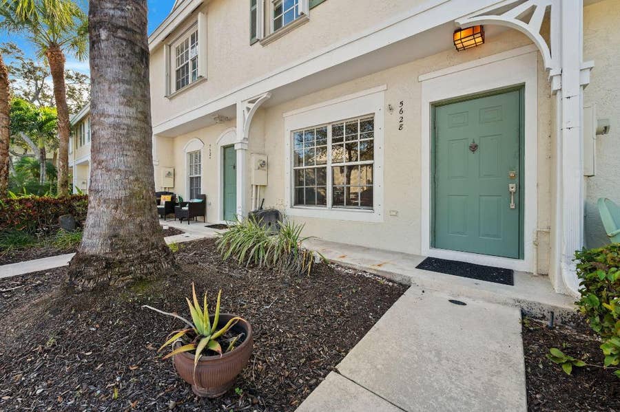 Property photo for 5628 NW 99th Lane, Coral Springs, FL