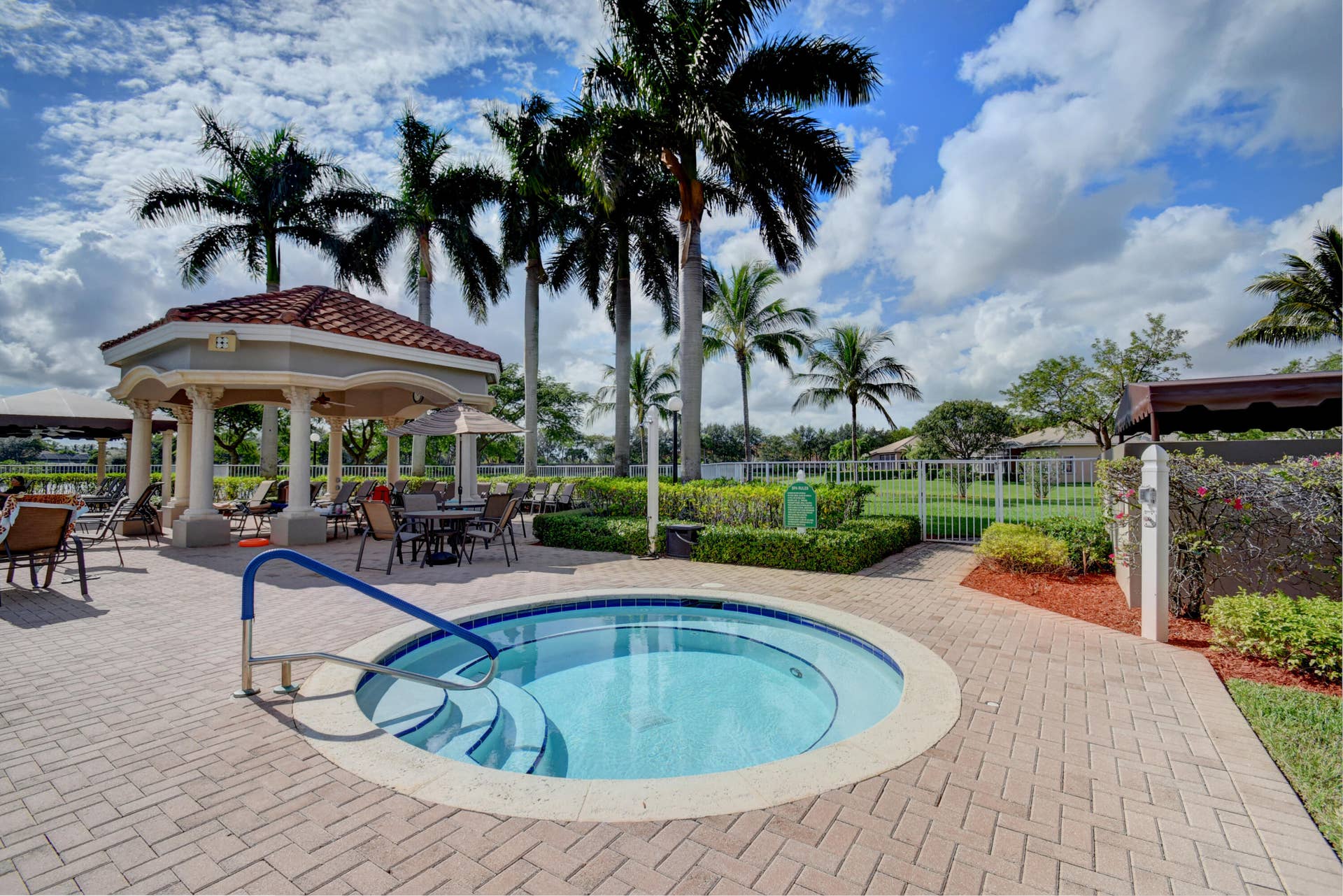 8197 Cavalli Way, Lake Worth, FL 33467 Outdoor Spa