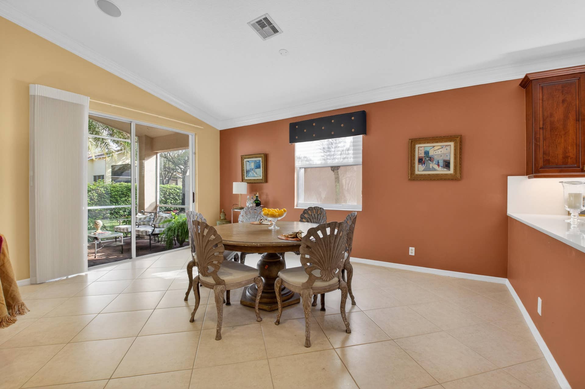 8197 Cavalli Way, Lake Worth, FL 33467 Breakfast Area