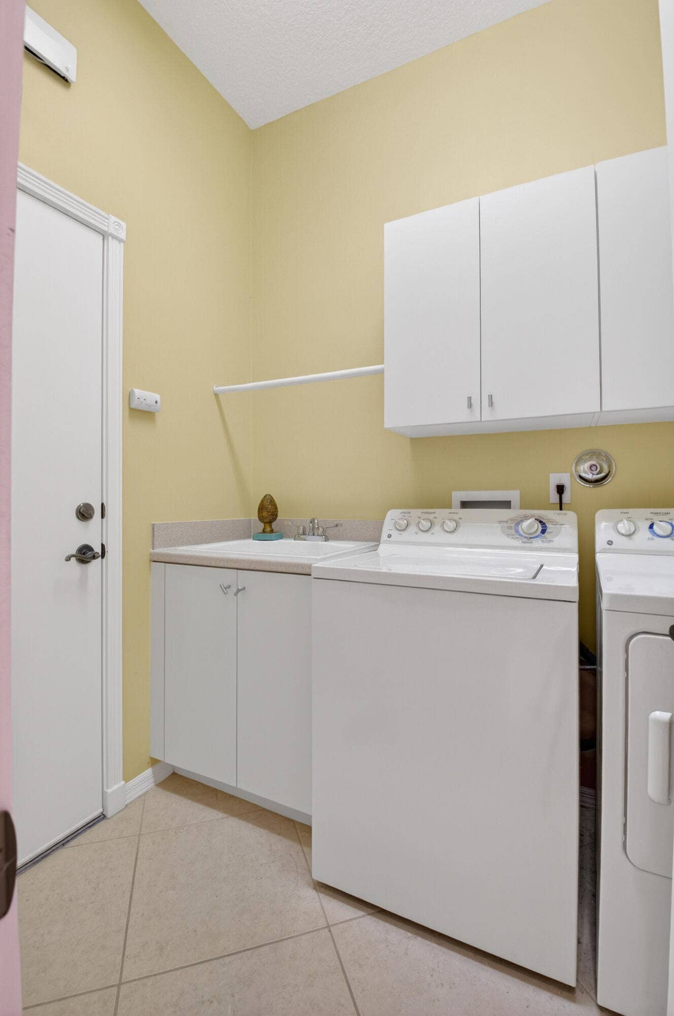 8197 Cavalli Way, Lake Worth, FL 33467 Utility Room