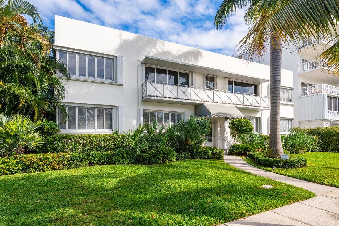 381 S Lake Drive, #16, Palm Beach, FL 33480