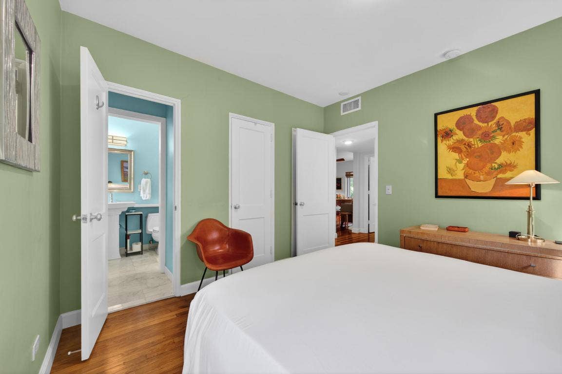381 S Lake Drive, #16, Palm Beach, FL 33480