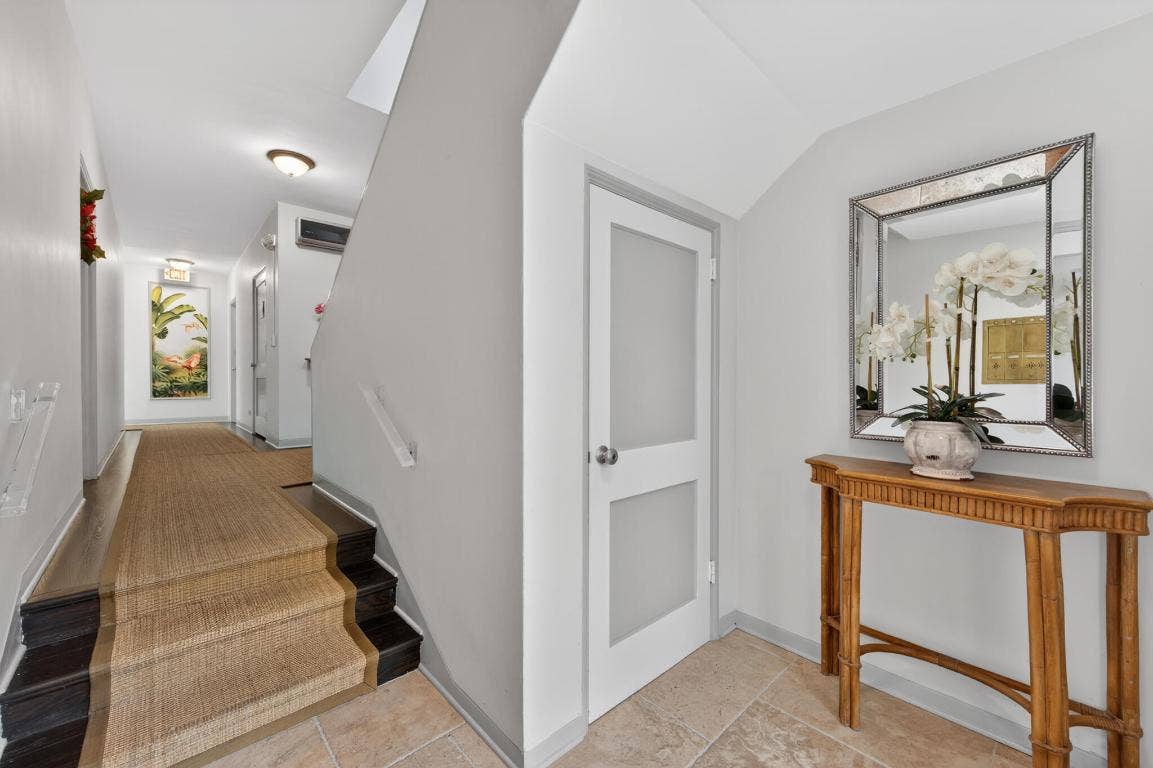 381 S Lake Drive, #16, Palm Beach, FL 33480
