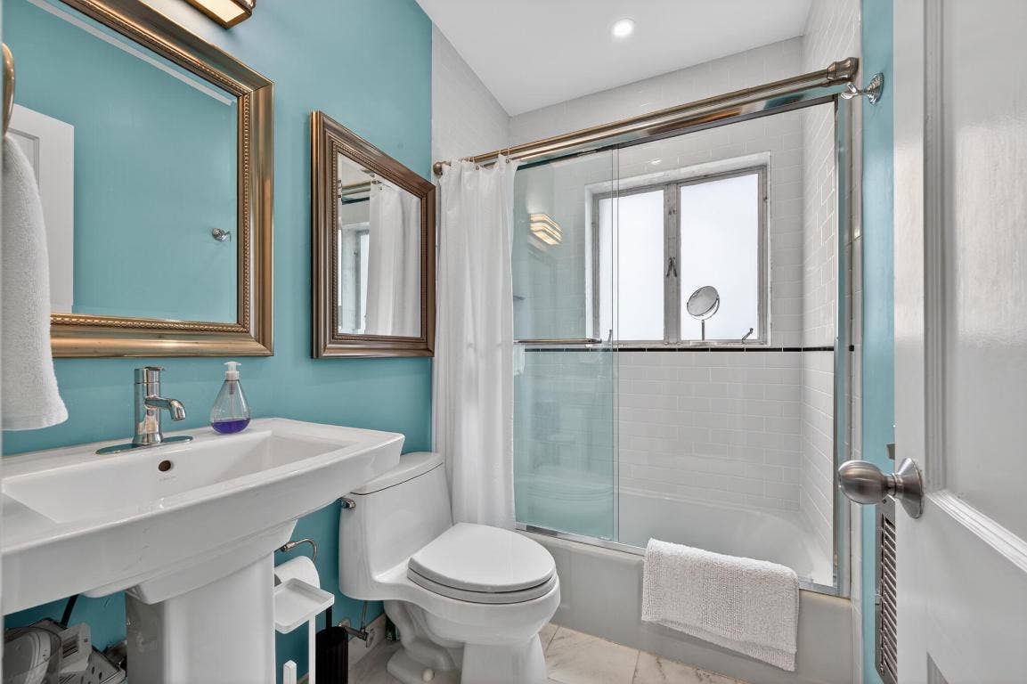 381 S Lake Drive, #16, Palm Beach, FL 33480