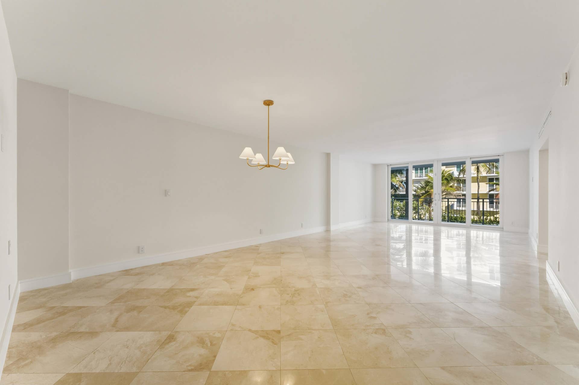 100 Worth Avenue, #308, Palm Beach, FL 33480 100 Worth Ave 308 Palm Beach-9