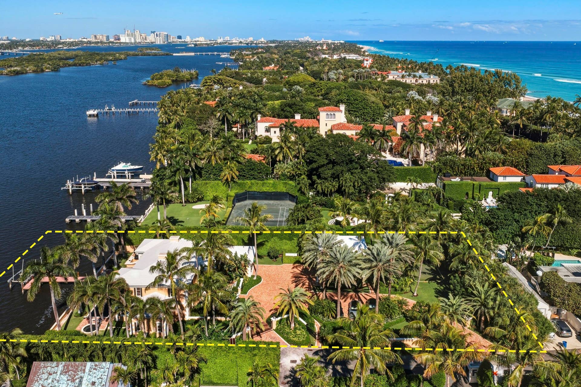 127 Ocean View Road, Palm Beach, FL 33480 DJI_20260116120152_0067_D_with_grass_2