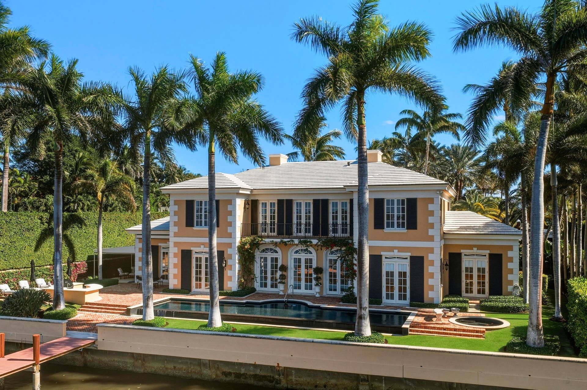 127 Ocean View Road, Palm Beach, FL 33480 DJI_20260116120135_0062_D_with_grass