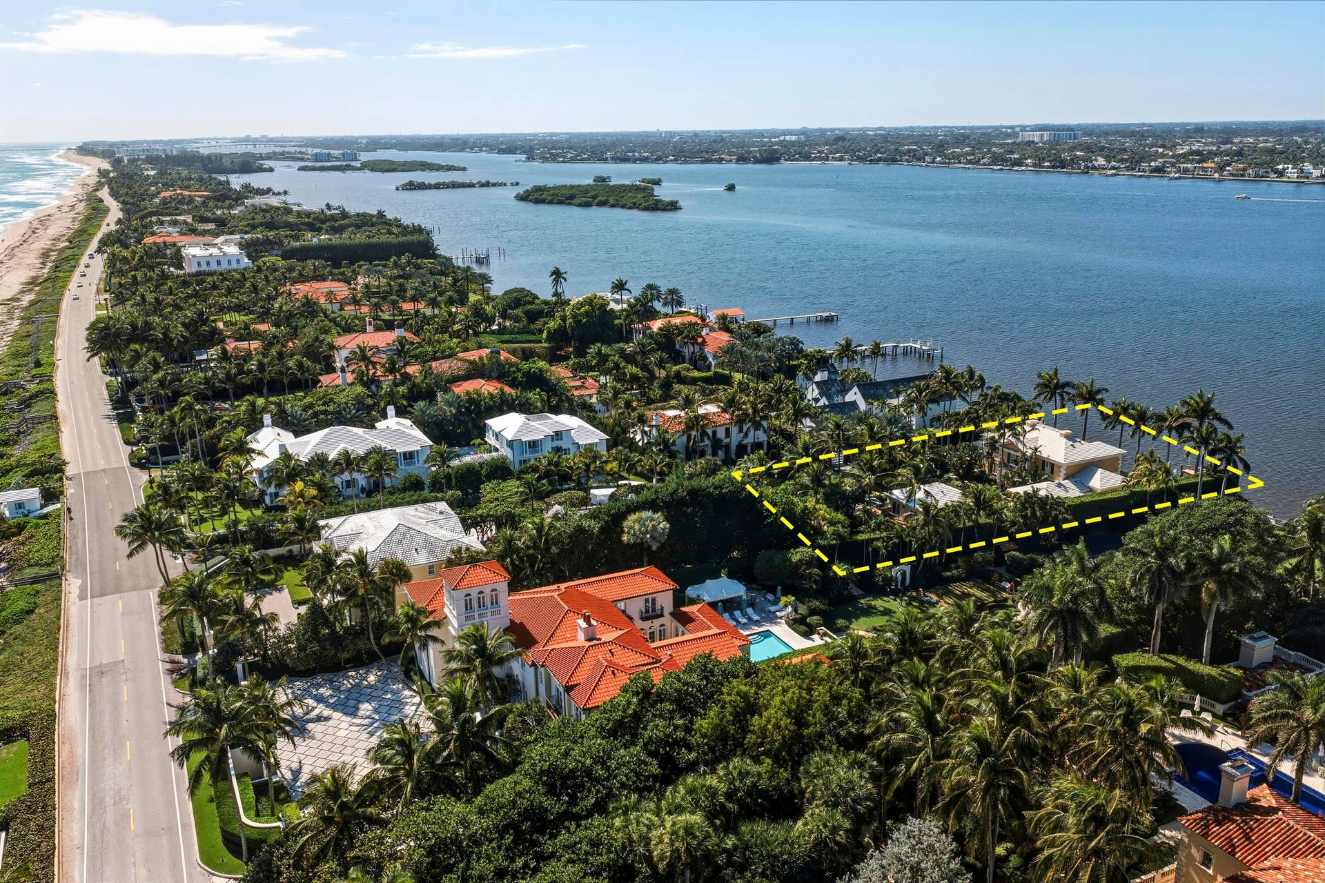 127 Ocean View Road, Palm Beach, FL 33480 DJI_20260116120614_0094_D_with_grass_2