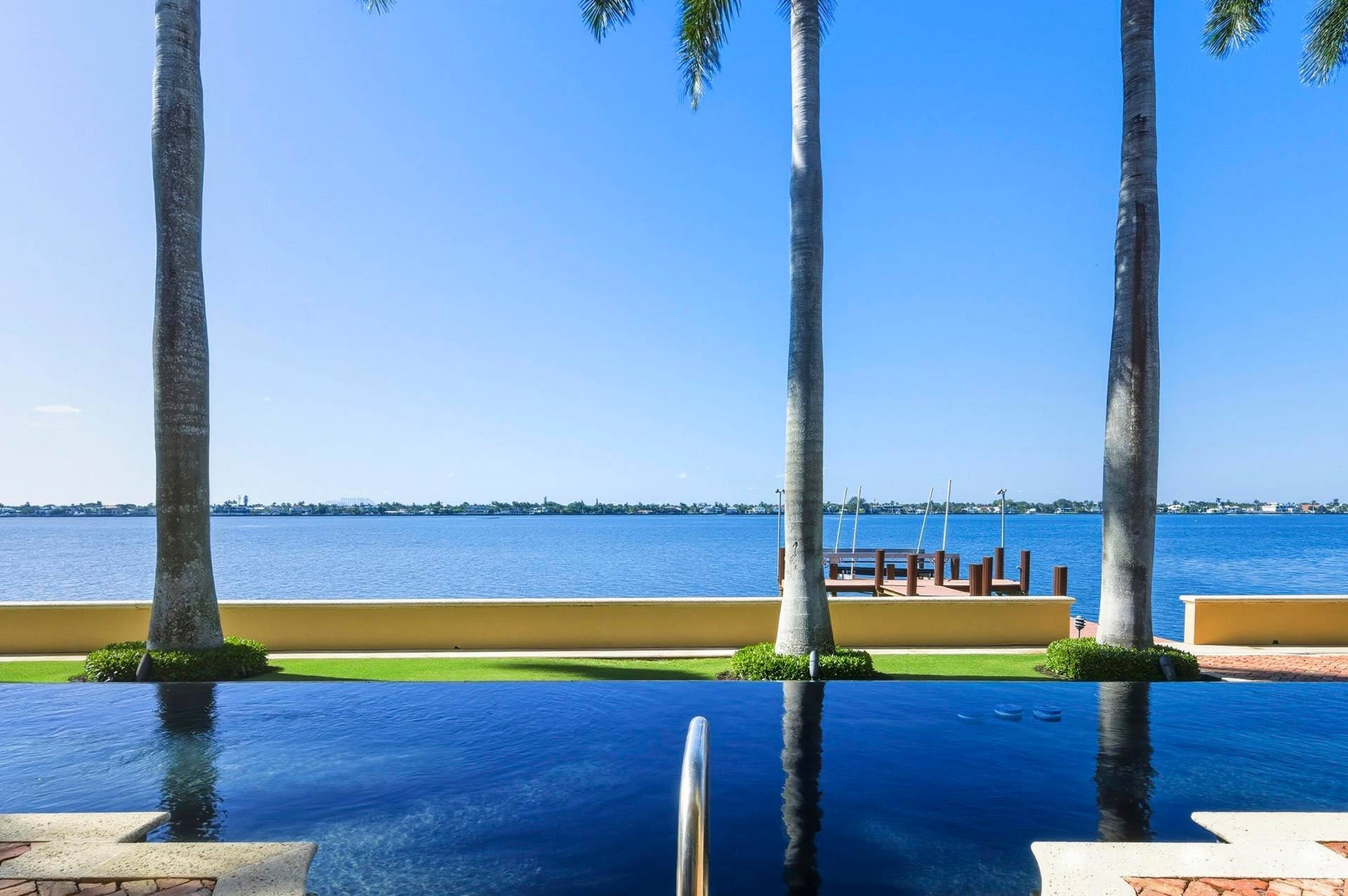 127 Ocean View Road, Palm Beach, FL 33480 _DSC1284_with_grass