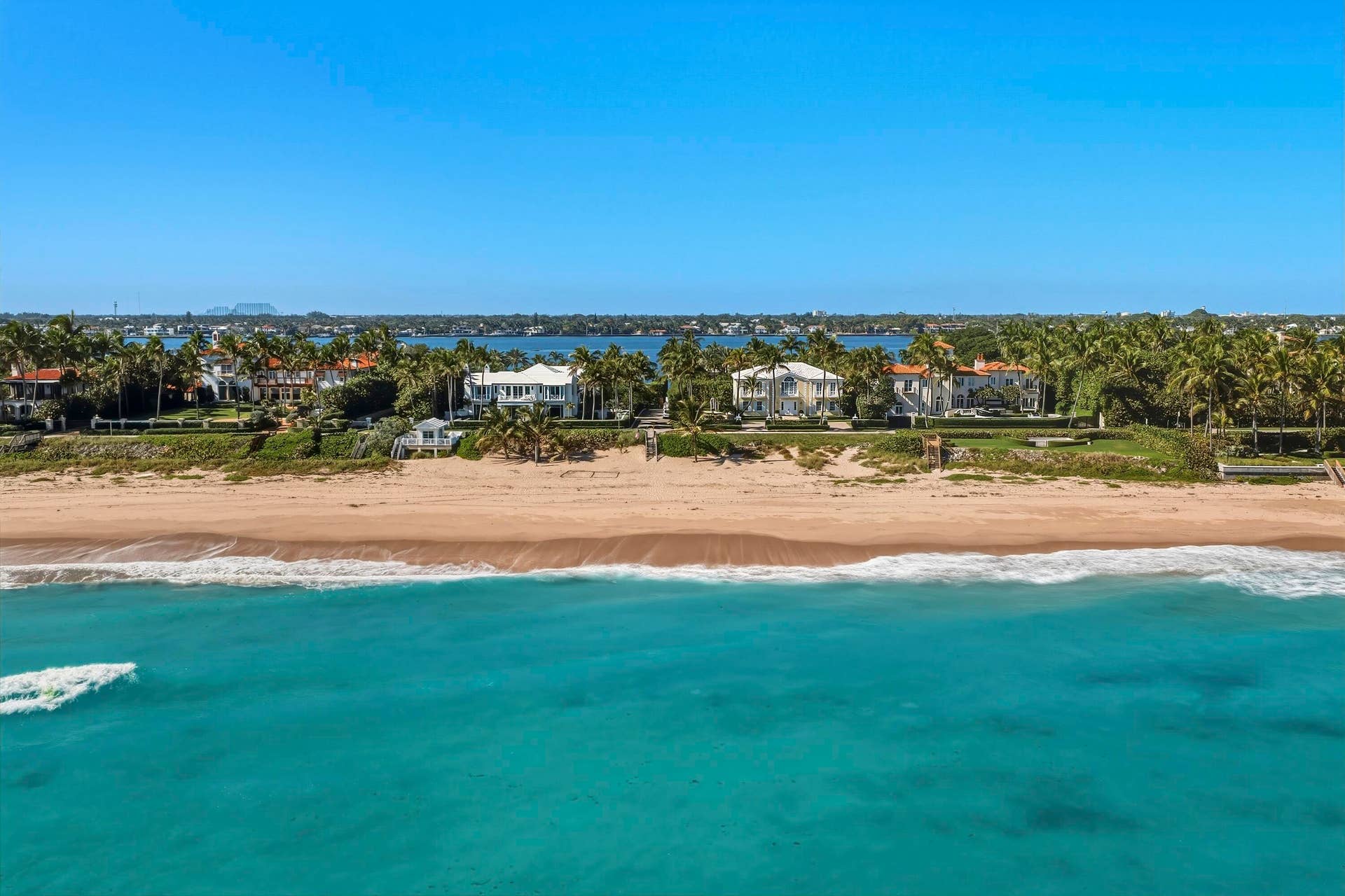 127 Ocean View Road, Palm Beach, FL 33480 DJI_20260116115308_0011_D_with_grass
