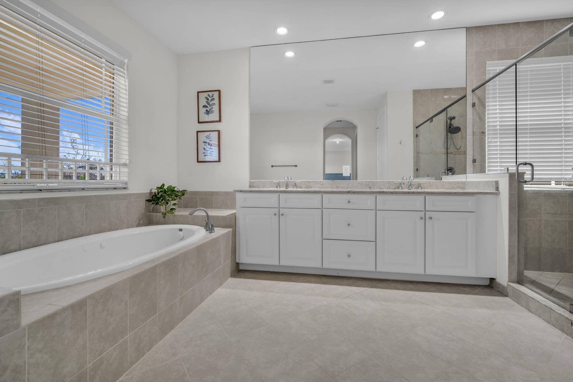 8620 Waterside Court, Parkland, FL 33076 Primary Bathroom