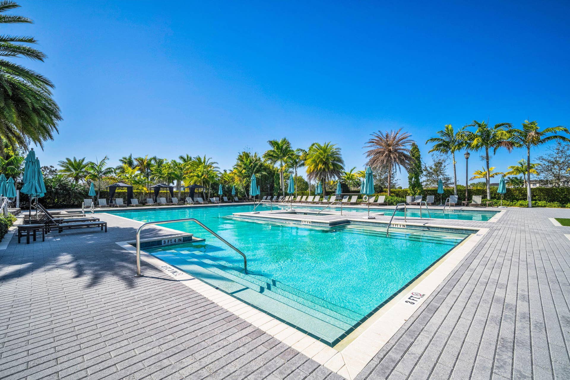 8620 Waterside Court, Parkland, FL 33076 Cascata Community Pool