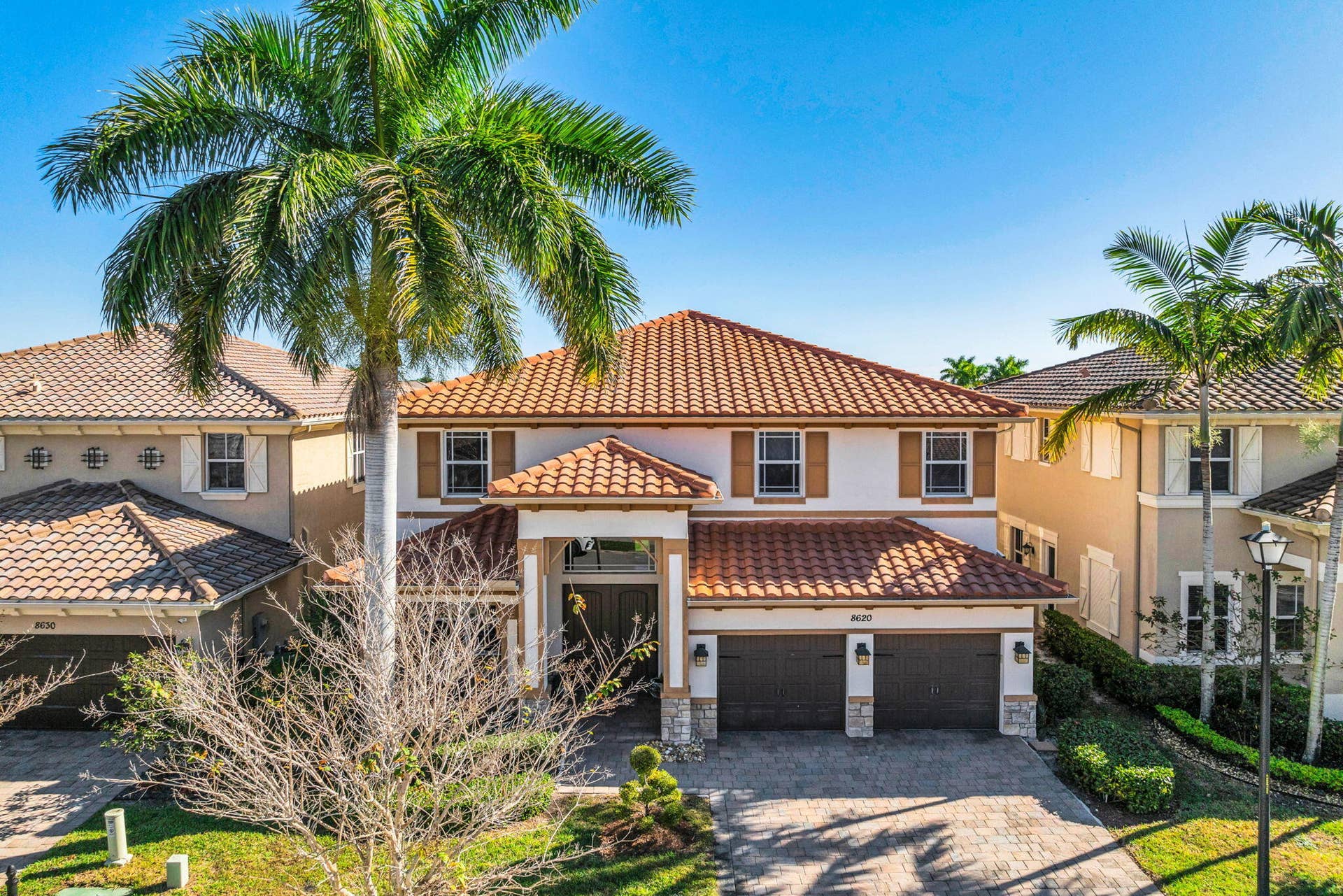 8620 Waterside Court, Parkland, FL 33076 Aerial View - Front Exterior