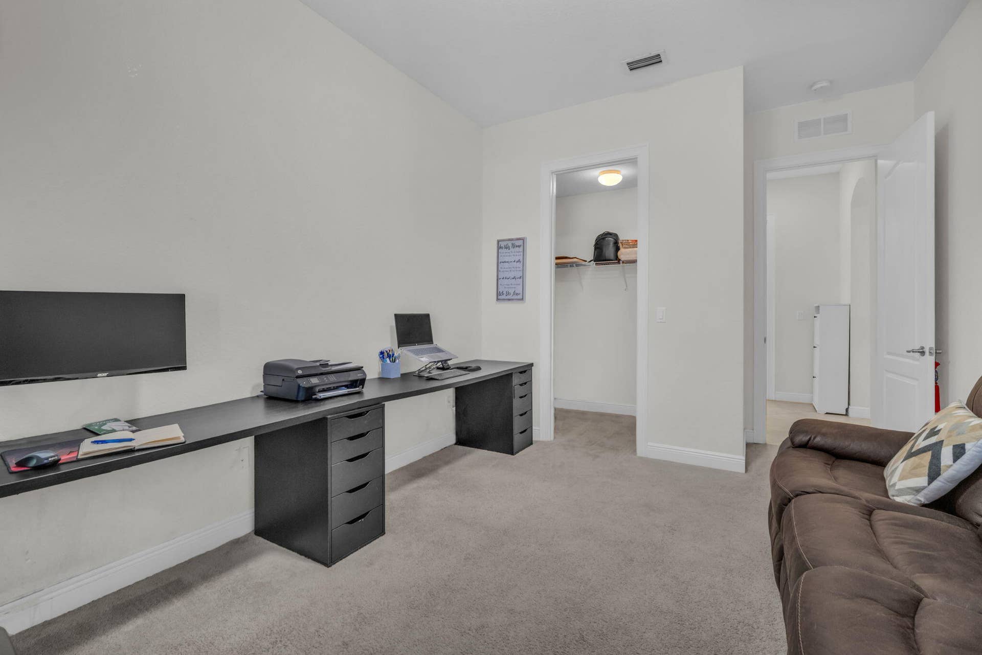 8620 Waterside Court, Parkland, FL 33076 Downstairs Bedroom with closet