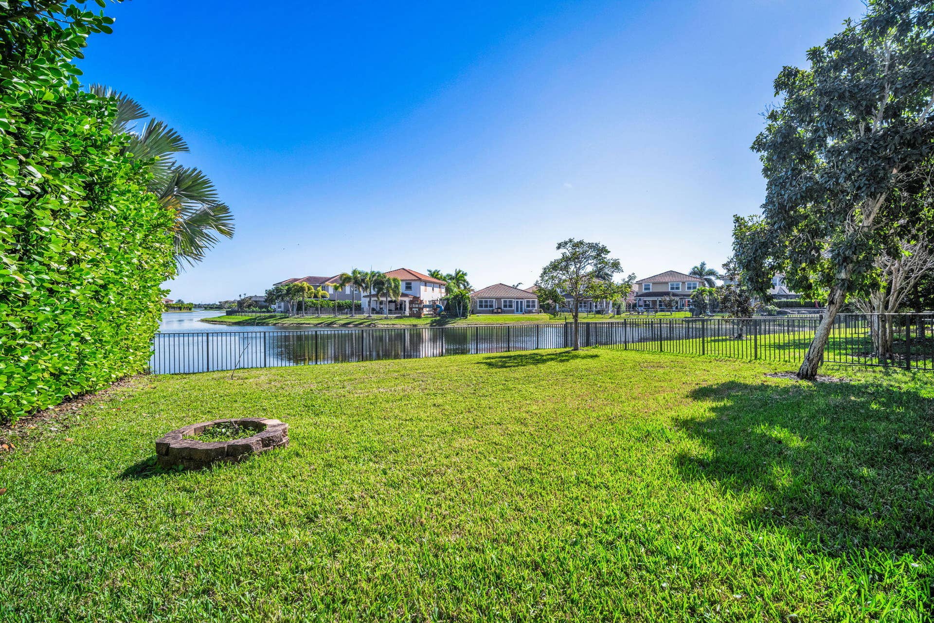 8620 Waterside Court, Parkland, FL 33076 Backyard - Lake View