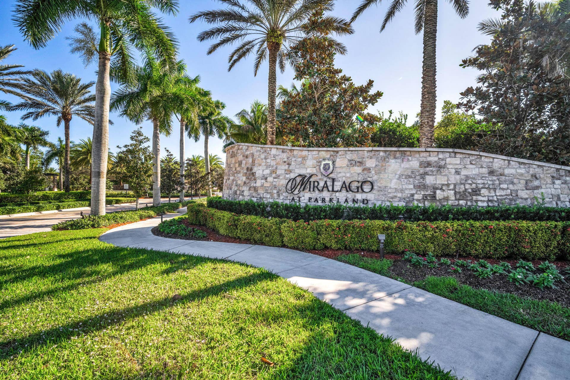 8620 Waterside Court, Parkland, FL 33076 Miralago Sign