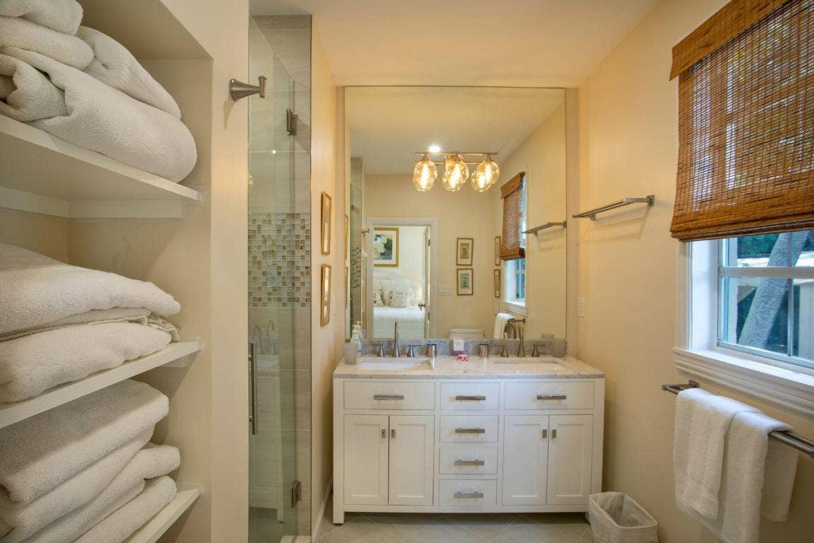 4210 Washington Road, West Palm Beach, West Palm Beach, FL 33405