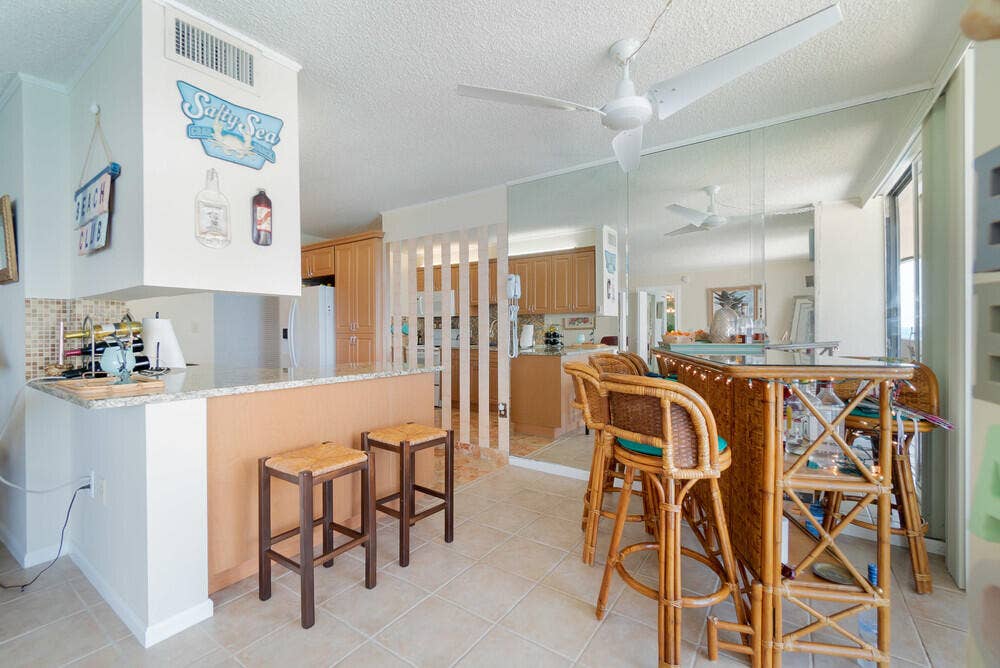 4200 N Ocean Drive, #1-1806, Singer Island, FL 33404