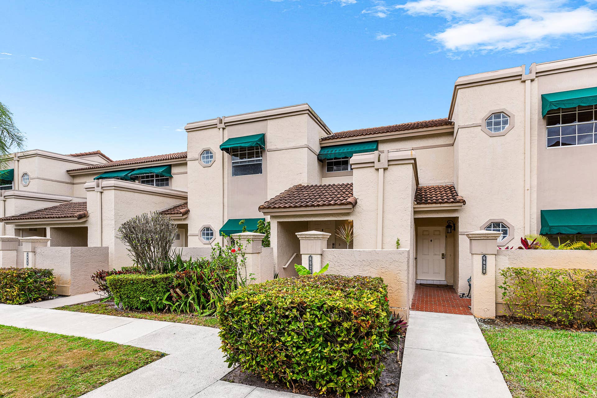 6626 Via Regina, Boca Raton, FL 33433 Front Exterior