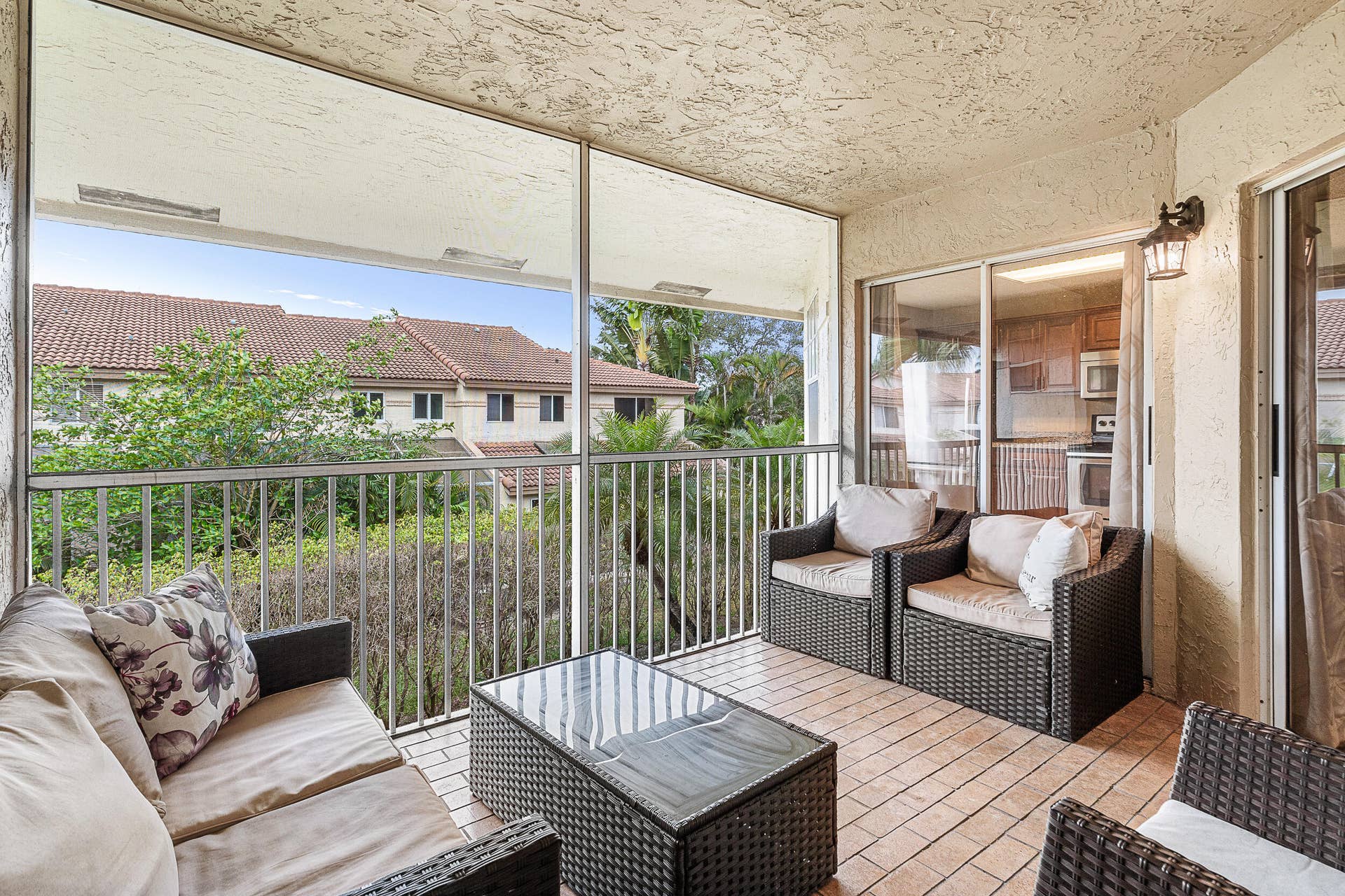 6626 Via Regina, Boca Raton, FL 33433 Balcony