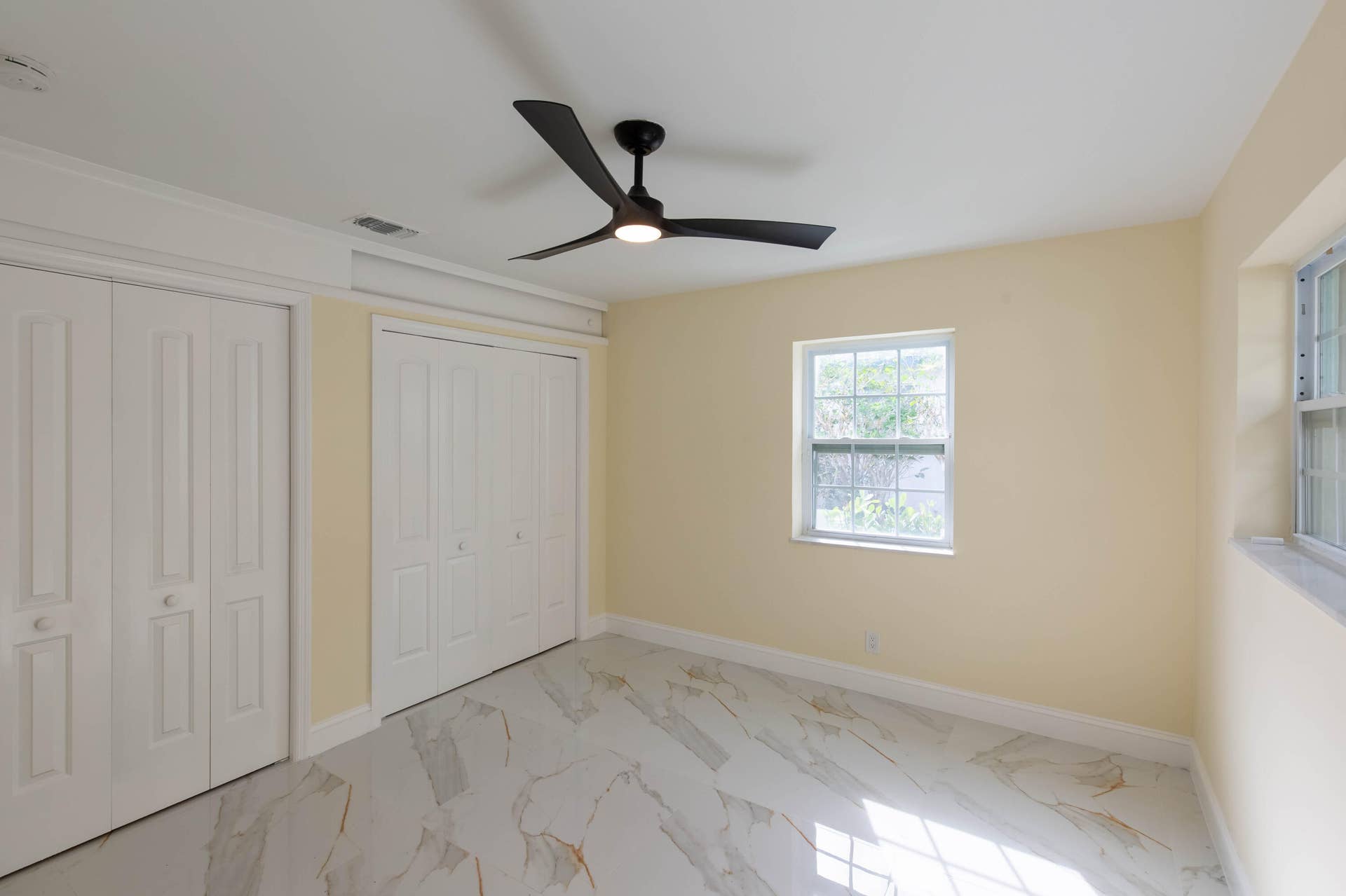 405 NE 24th Avenue, Pompano Beach, FL 33062 405 NE 24th Avenue, Pompano Beach, FL 33062