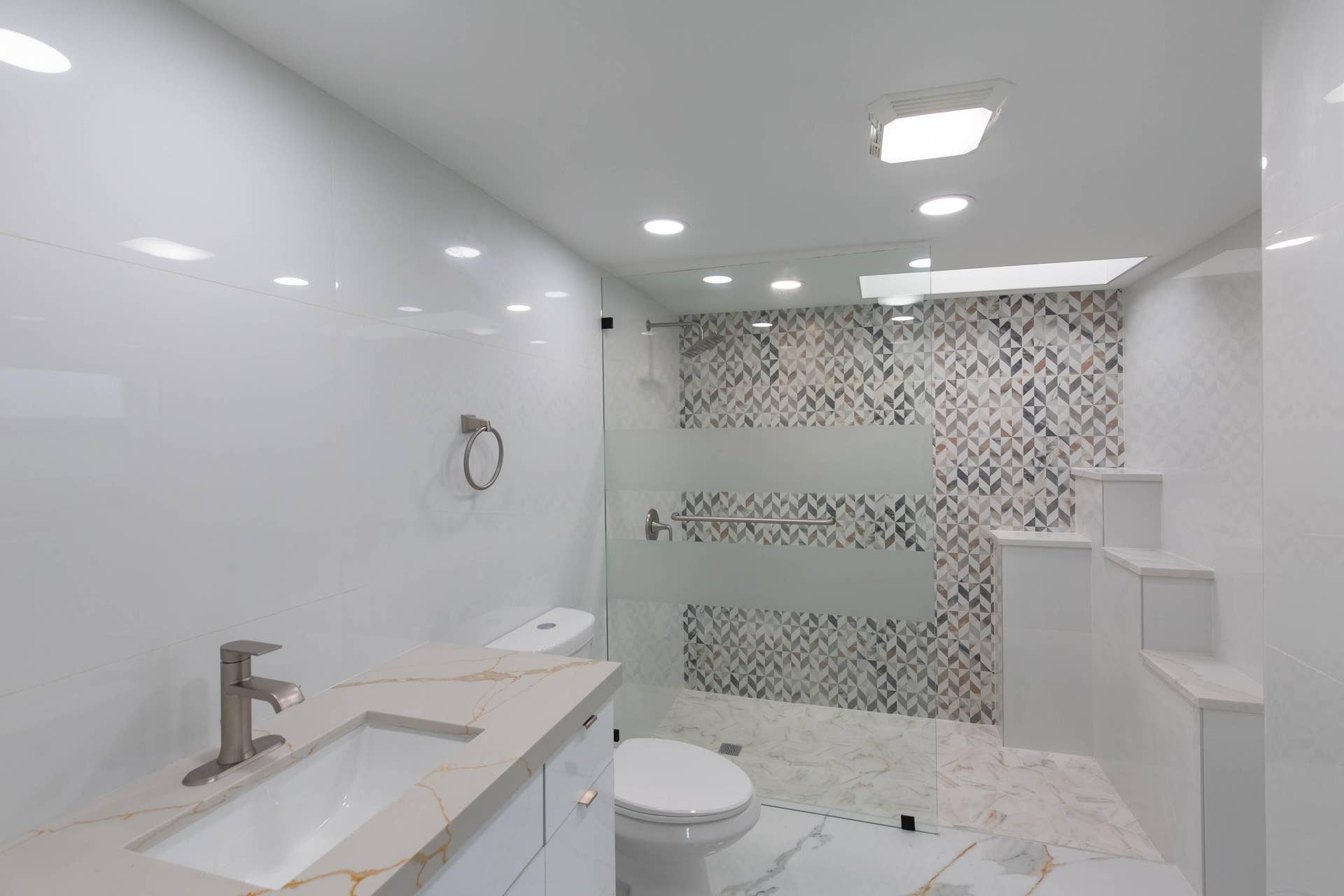405 NE 24th Avenue, Pompano Beach, FL 33062 405 NE 24th Avenue, Pompano Beach, FL 33062