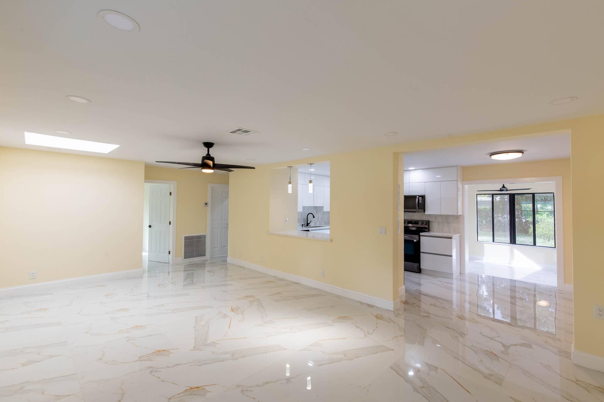 405 NE 24th Avenue, Pompano Beach, FL 33062 405 NE 24th Avenue, Pompano Beach, FL 33062