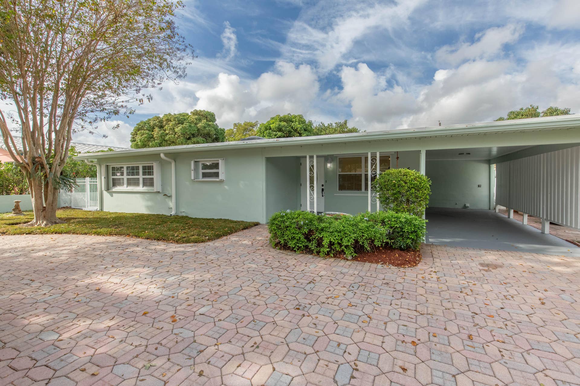 405 NE 24th Avenue, Pompano Beach, FL 33062 405 NE 24th Avenue, Pompano Beach, FL 33062