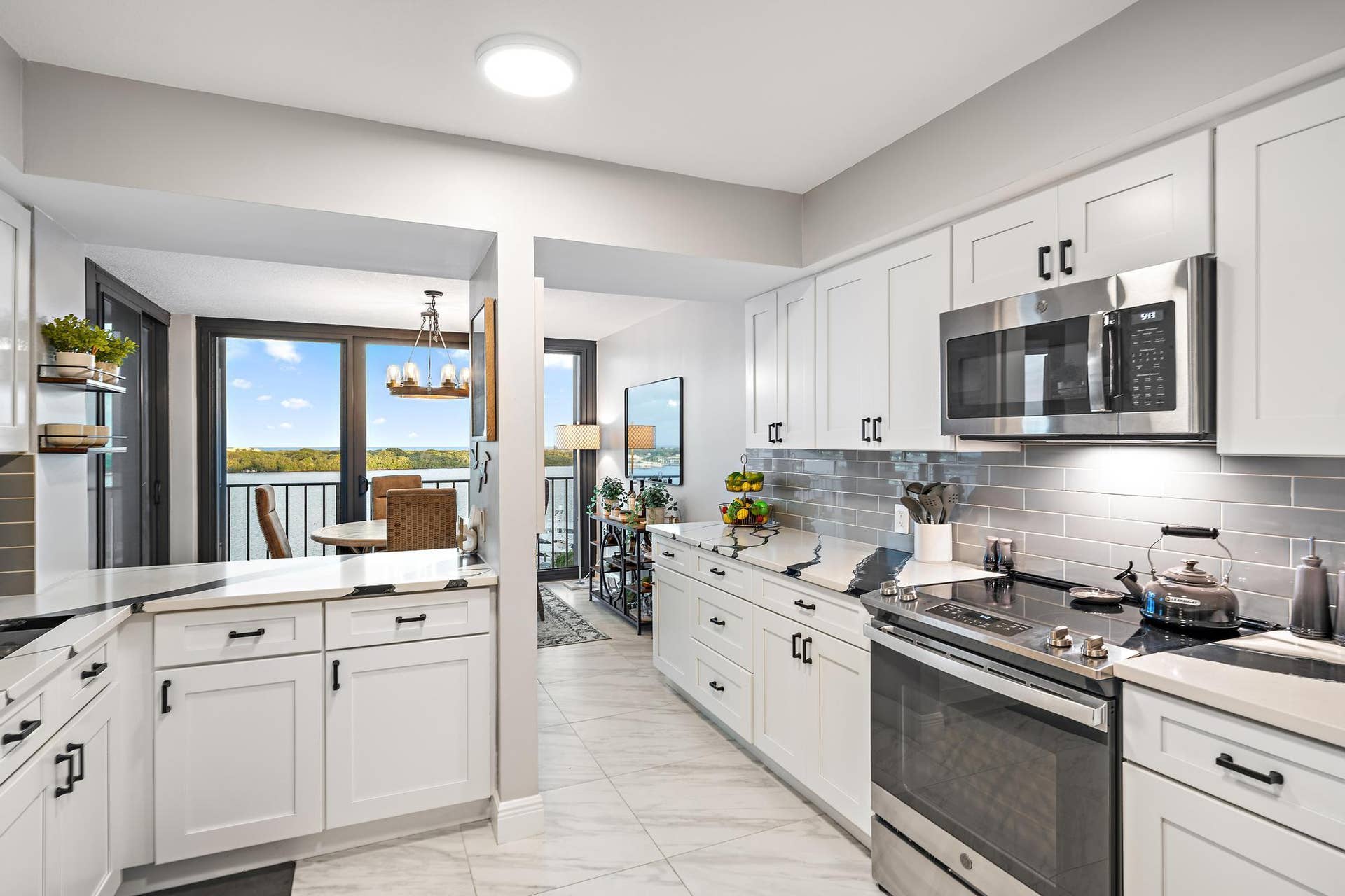 124 Lakeshore Dr unit 929-14