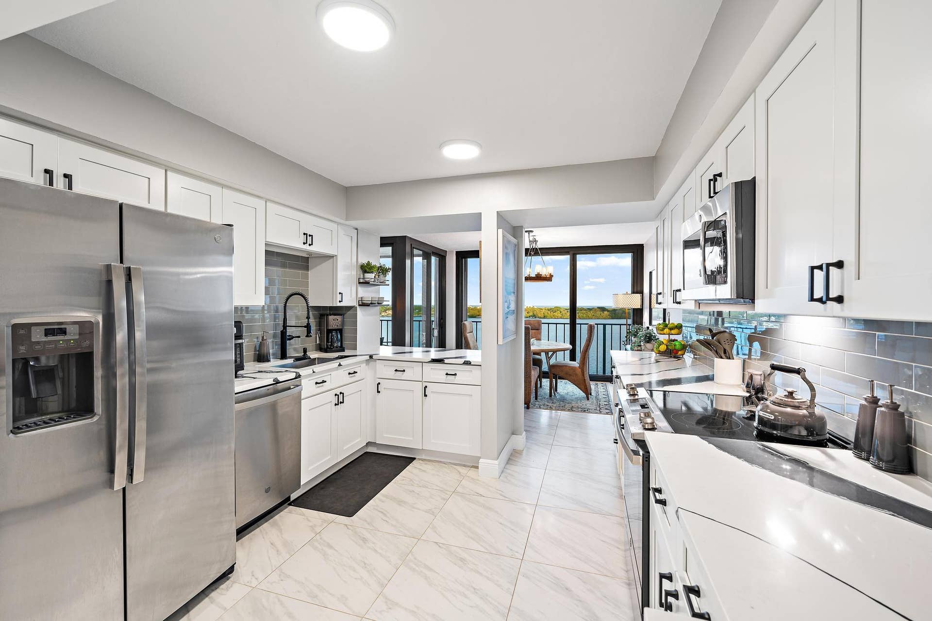 124 Lakeshore Dr unit 929-13