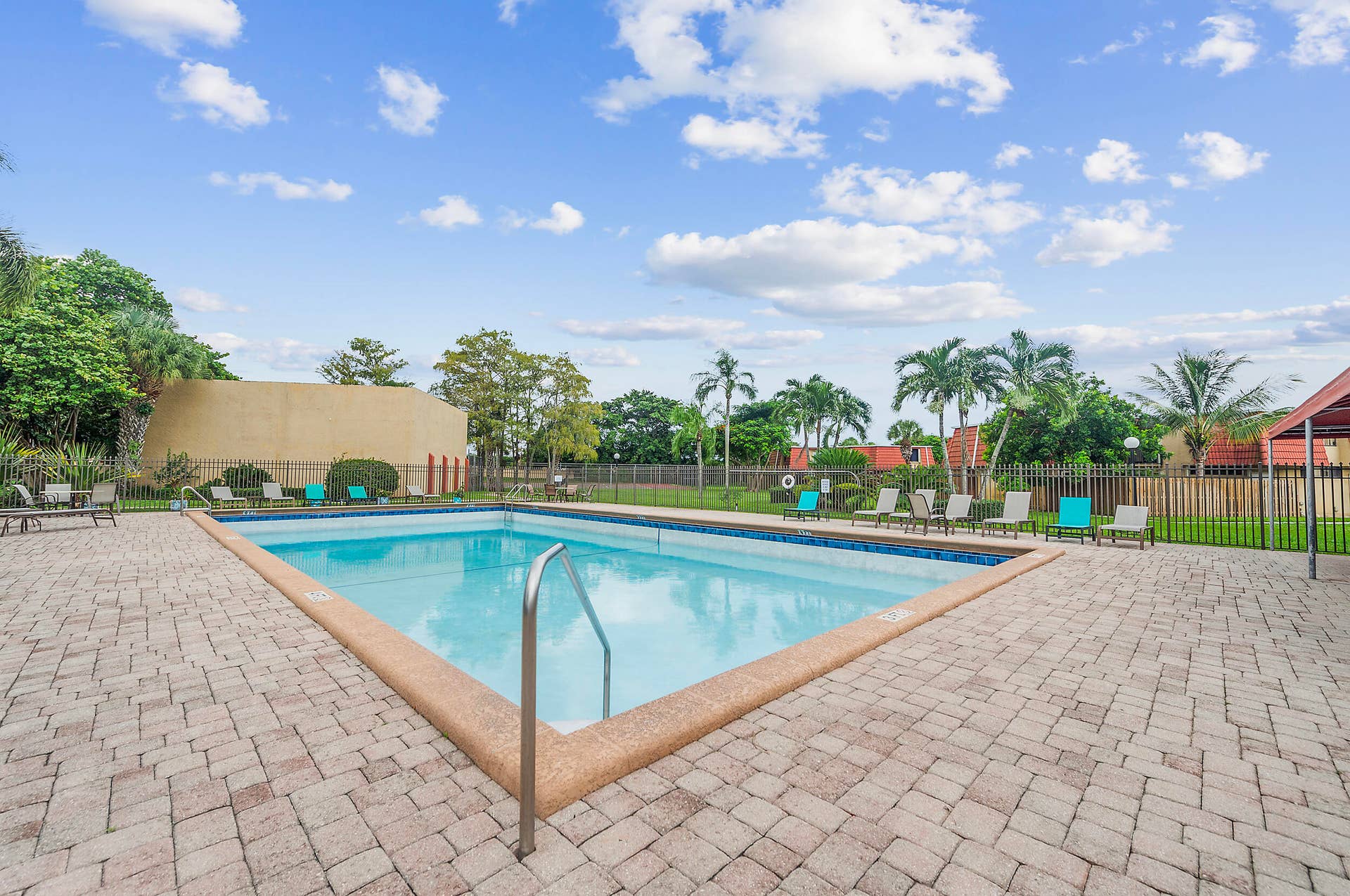 8141 Severn Drive, #B, Boca Raton, FL 33433 8141 Severn Drive, #B, Boca Raton, FL 33433