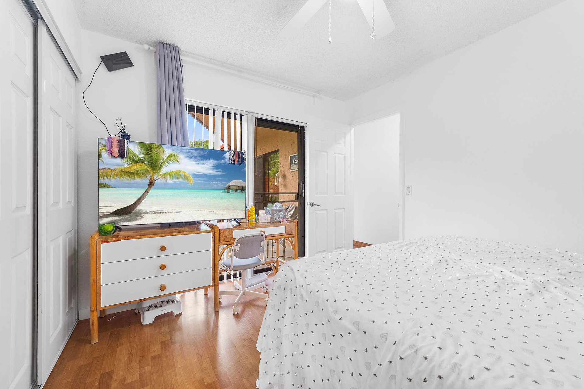 8141 Severn Drive, #B, Boca Raton, FL 33433 8141 Severn Drive, #B, Boca Raton, FL 33433