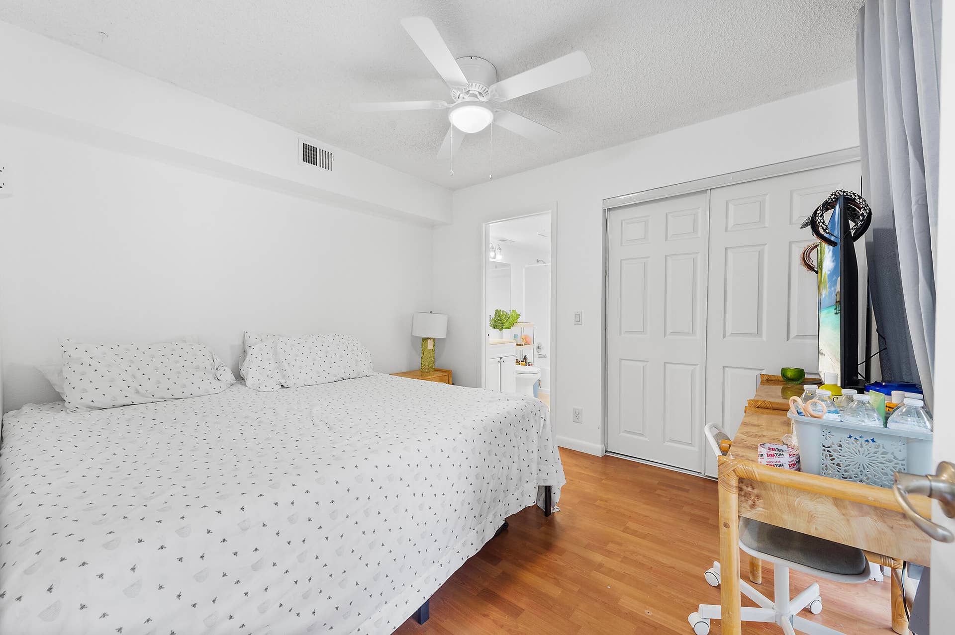 8141 Severn Drive, #B, Boca Raton, FL 33433 8141 Severn Drive, #B, Boca Raton, FL 33433