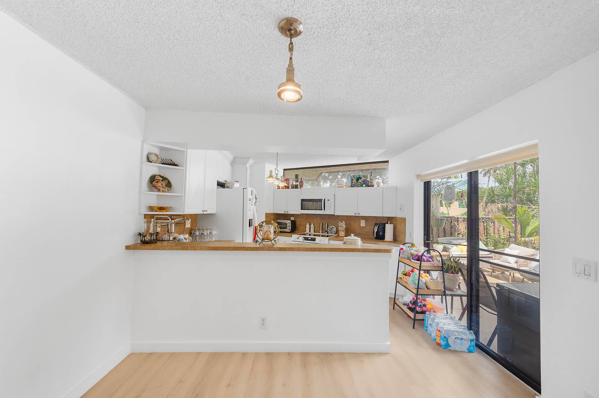 8141 Severn Drive, #B, Boca Raton, FL 33433 8141 Severn Drive, #B, Boca Raton, FL 33433